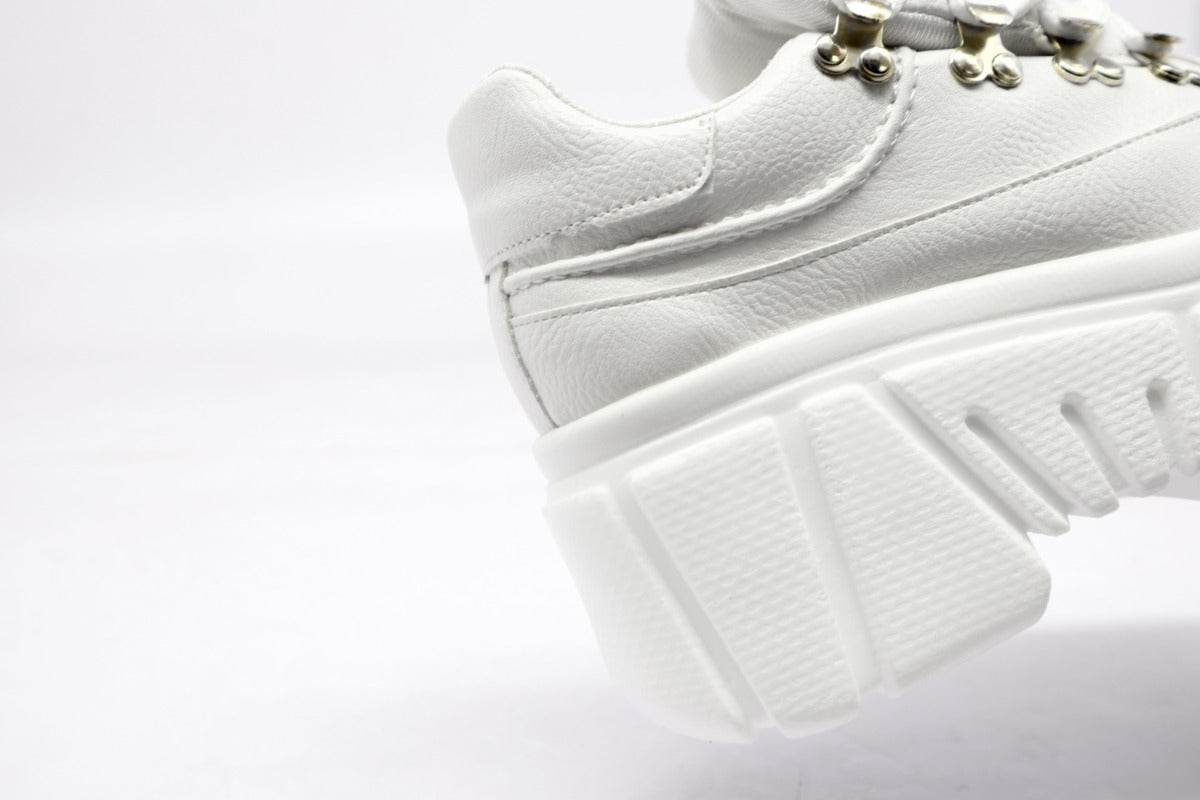 Women's Chunky White Tennis Kit + Laces Kit